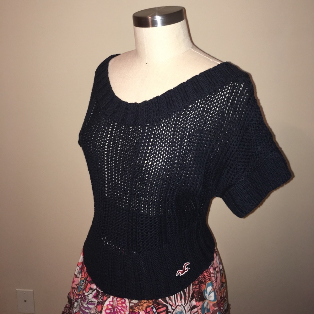 Hollister XS Navy Blue Knit Top